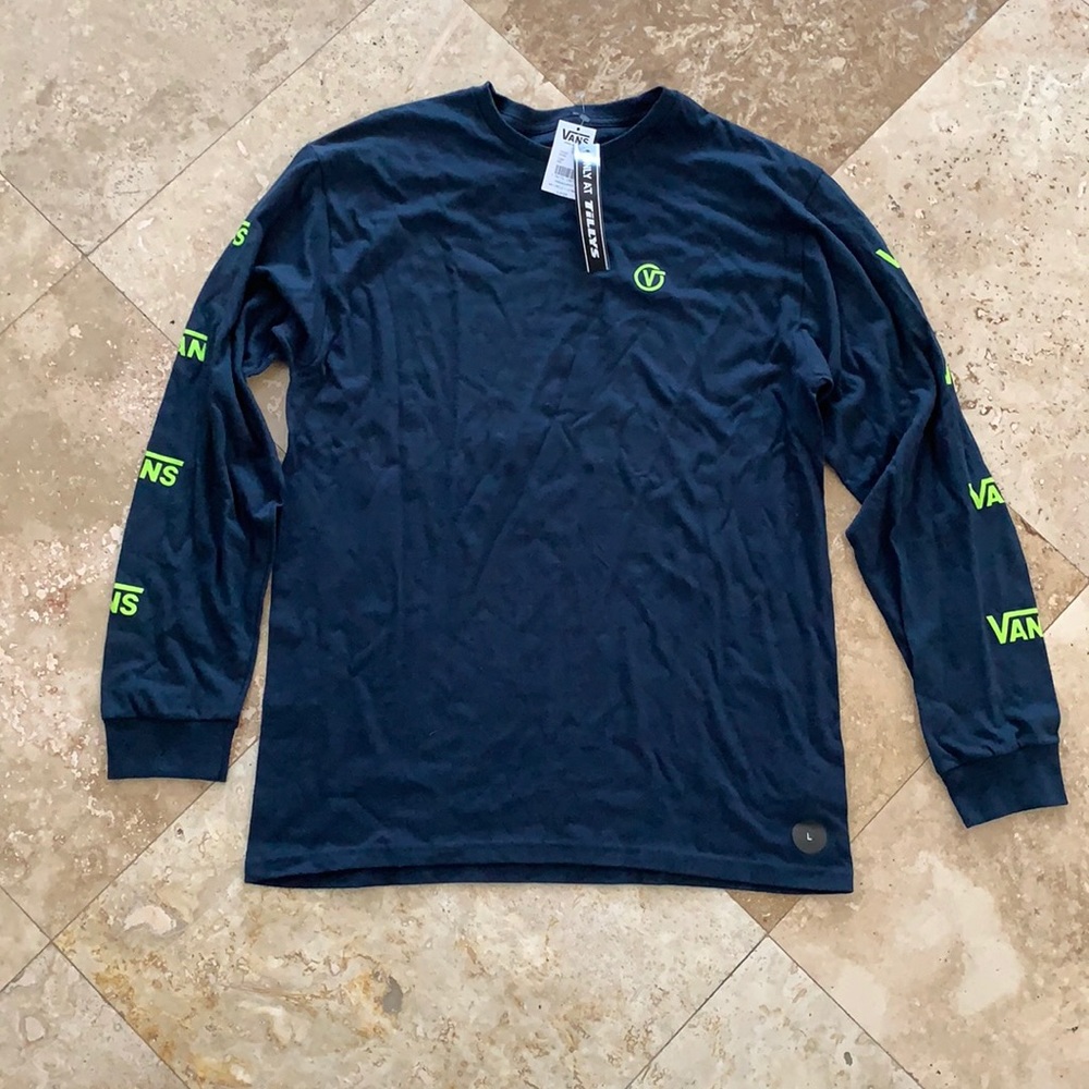 Men’s Vans long sleeve